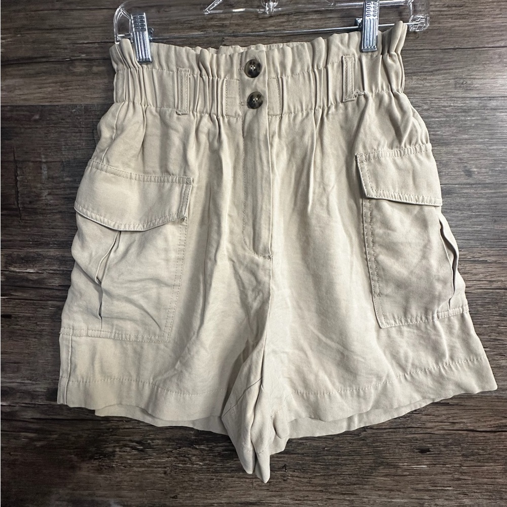 H&M Tan High‎ Waist Cargo Summer Shorts